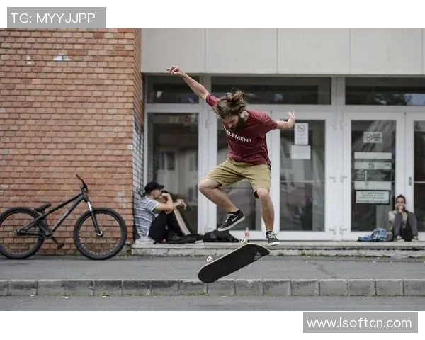 李秀英独家分享滑板技巧与心得体会助你轻松入门滑板世界